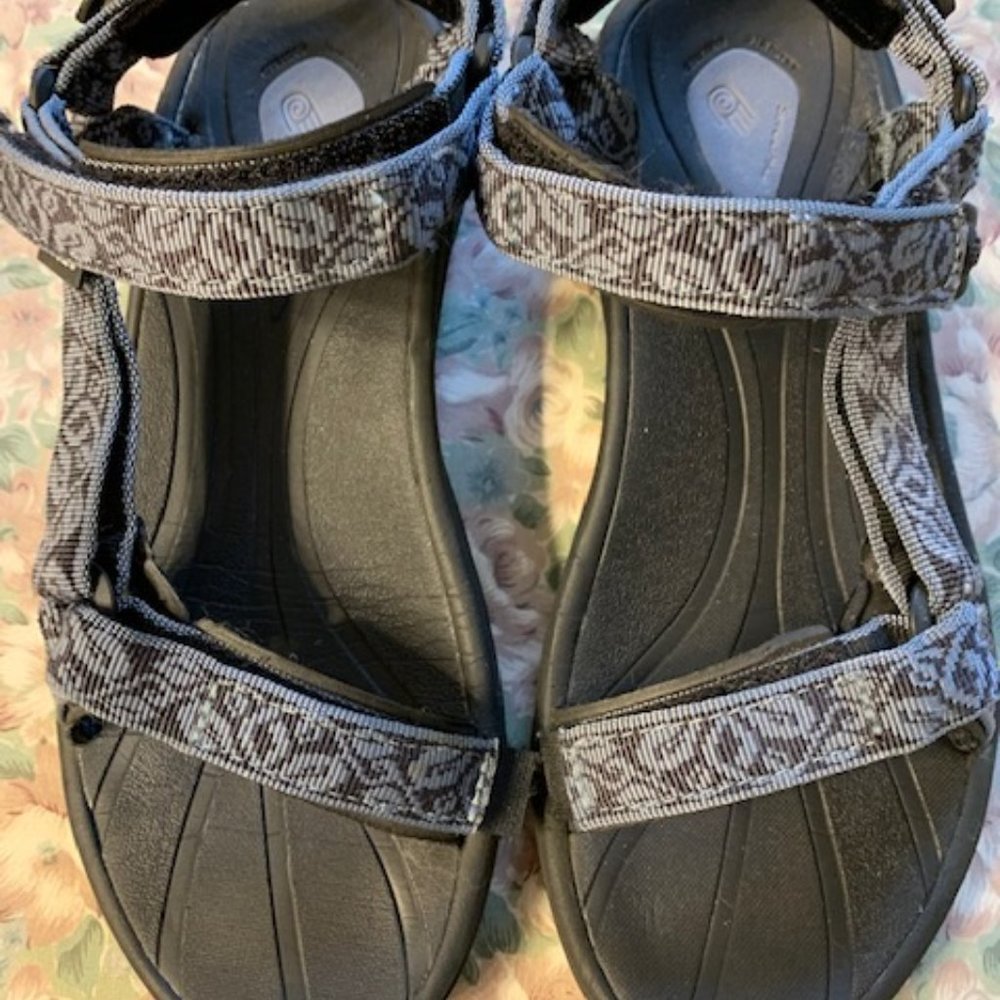 Black & Floral Teva Sandals  Size 7